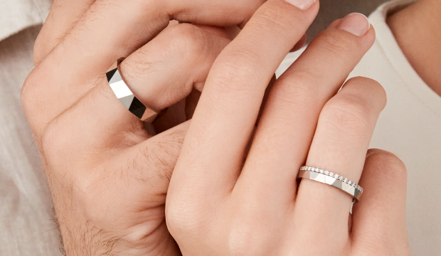 Facets - facettenreiche Eheringe & Trauringe | acredo